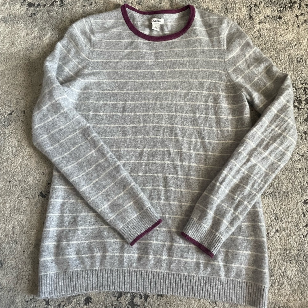 LL Bean Cashmere Sweater Size Large
